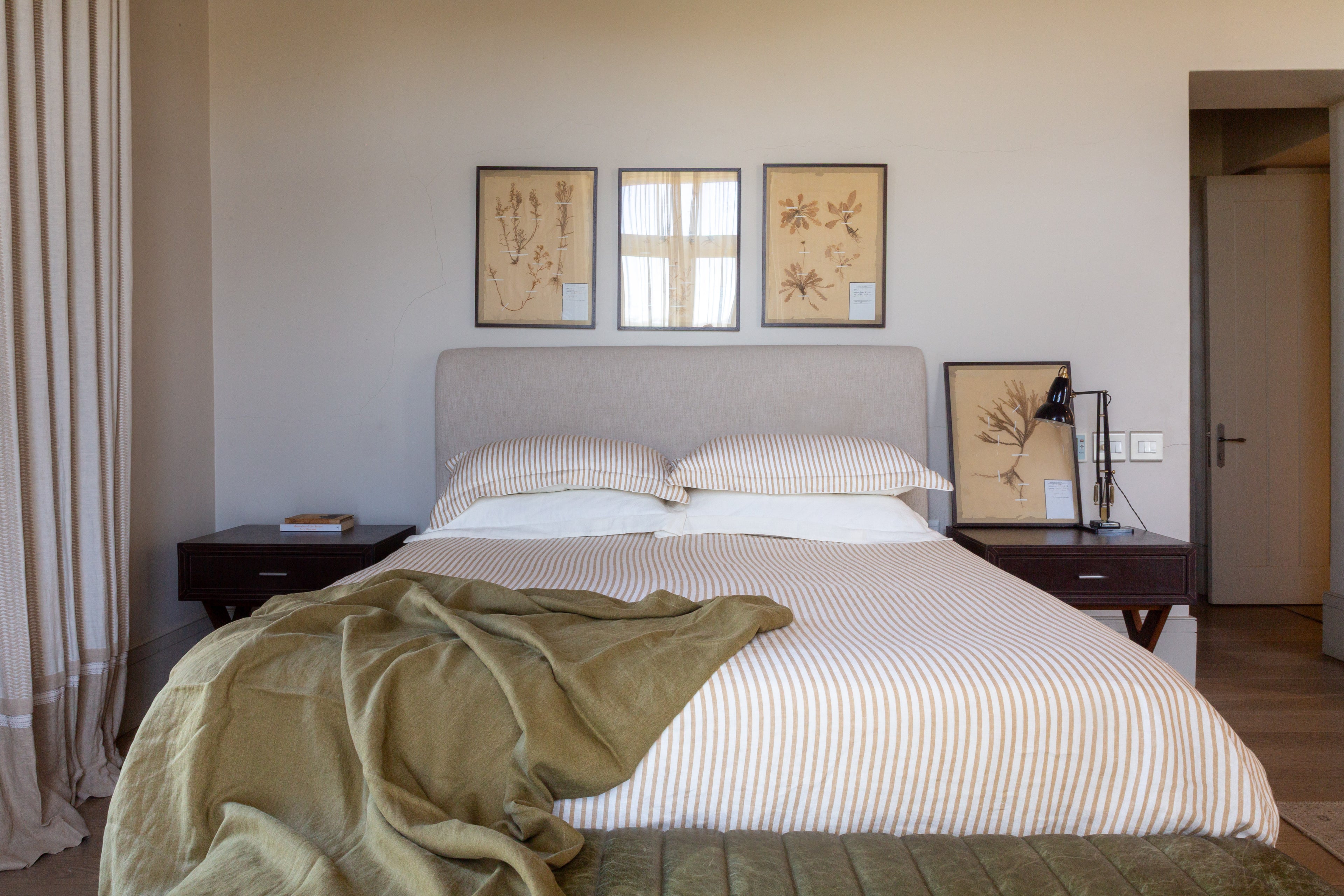 Linen Duvet Cover - Stripes front and plain back